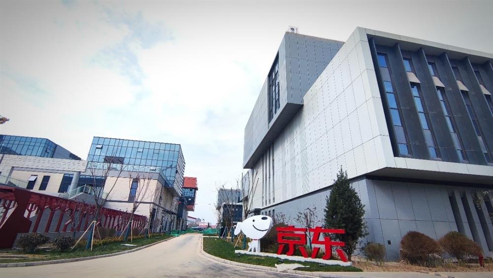 人民網(wǎng)、新華網(wǎng)、大眾網(wǎng)、濟(jì)南電視臺(tái)等多家媒體重磅報(bào)道產(chǎn)發(fā)集團(tuán)高質(zhì)量發(fā)展 成果經(jīng)驗(yàn)