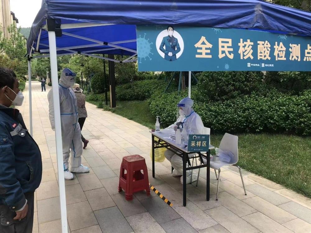 產(chǎn)發(fā)戰(zhàn)疫 | 園區(qū)巾幗不輸男兒，退伍黨員連續(xù)沖鋒在第一線